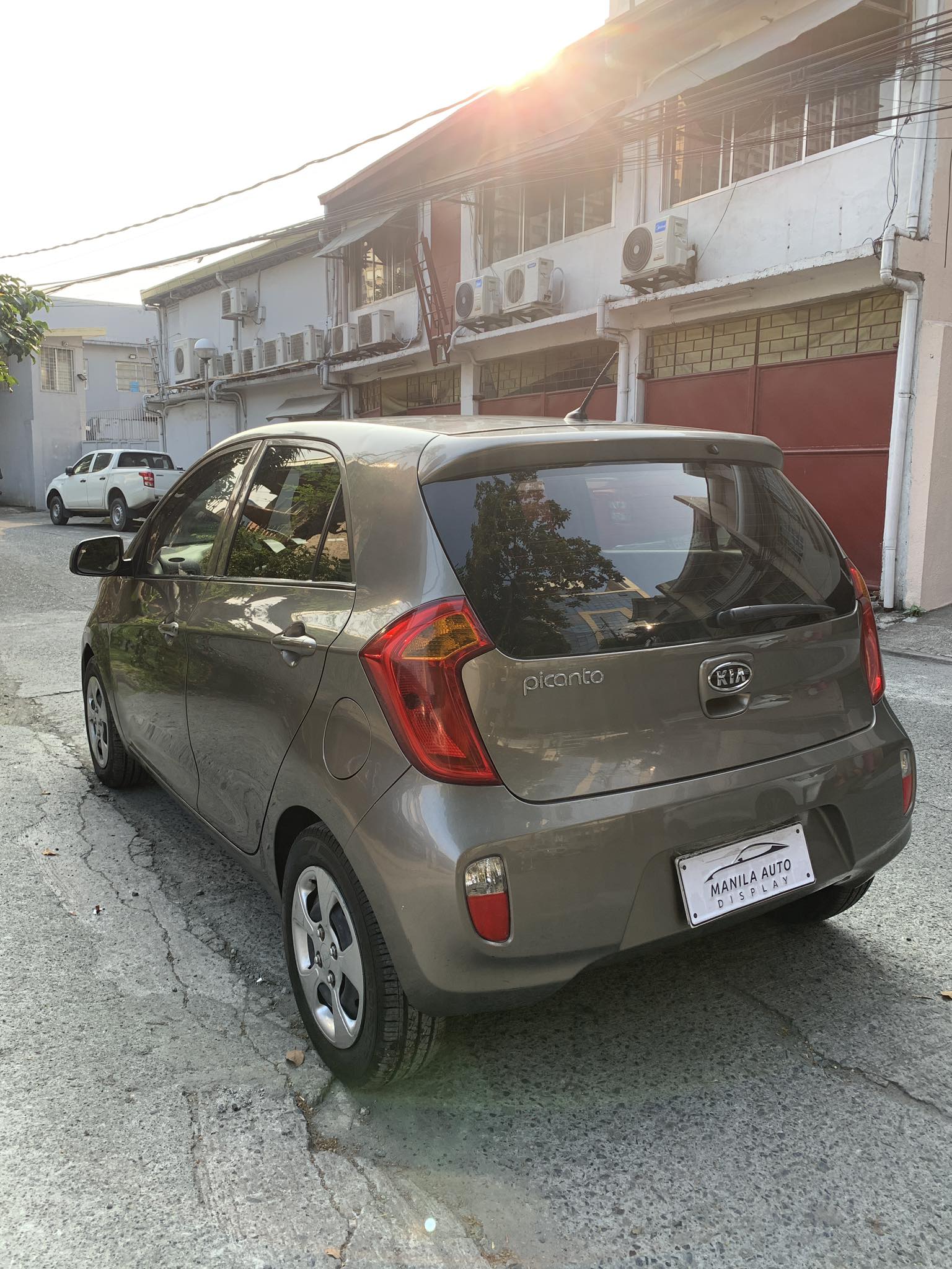 2011 KIA	PICANTO 1.0L GAS EX MANUAL TRANSMISSION - Image 9