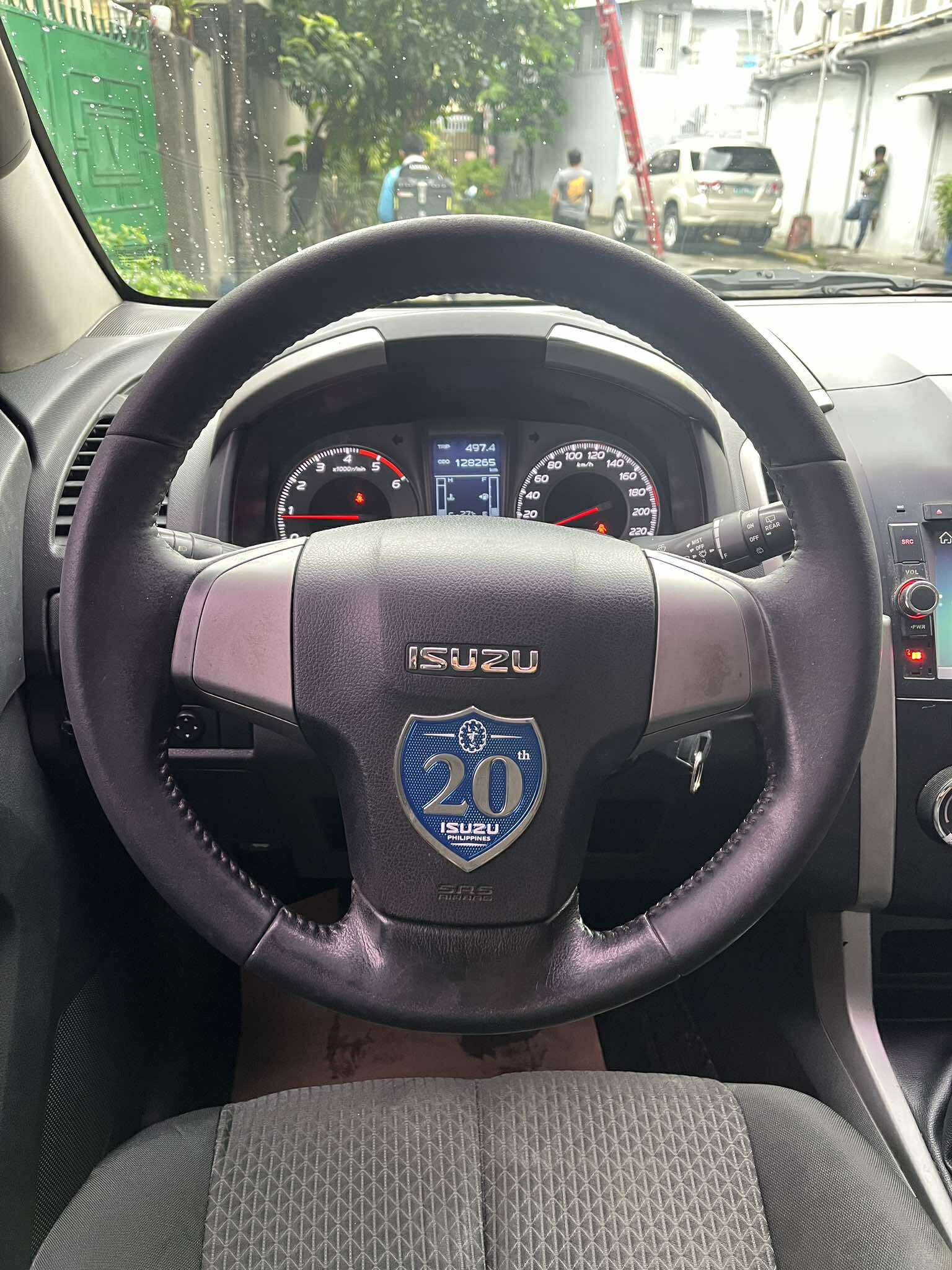 2015 ISUZU MUX 2.5L LS 4X2 DIESEL MANUAL TRANSMISSION - Image 11