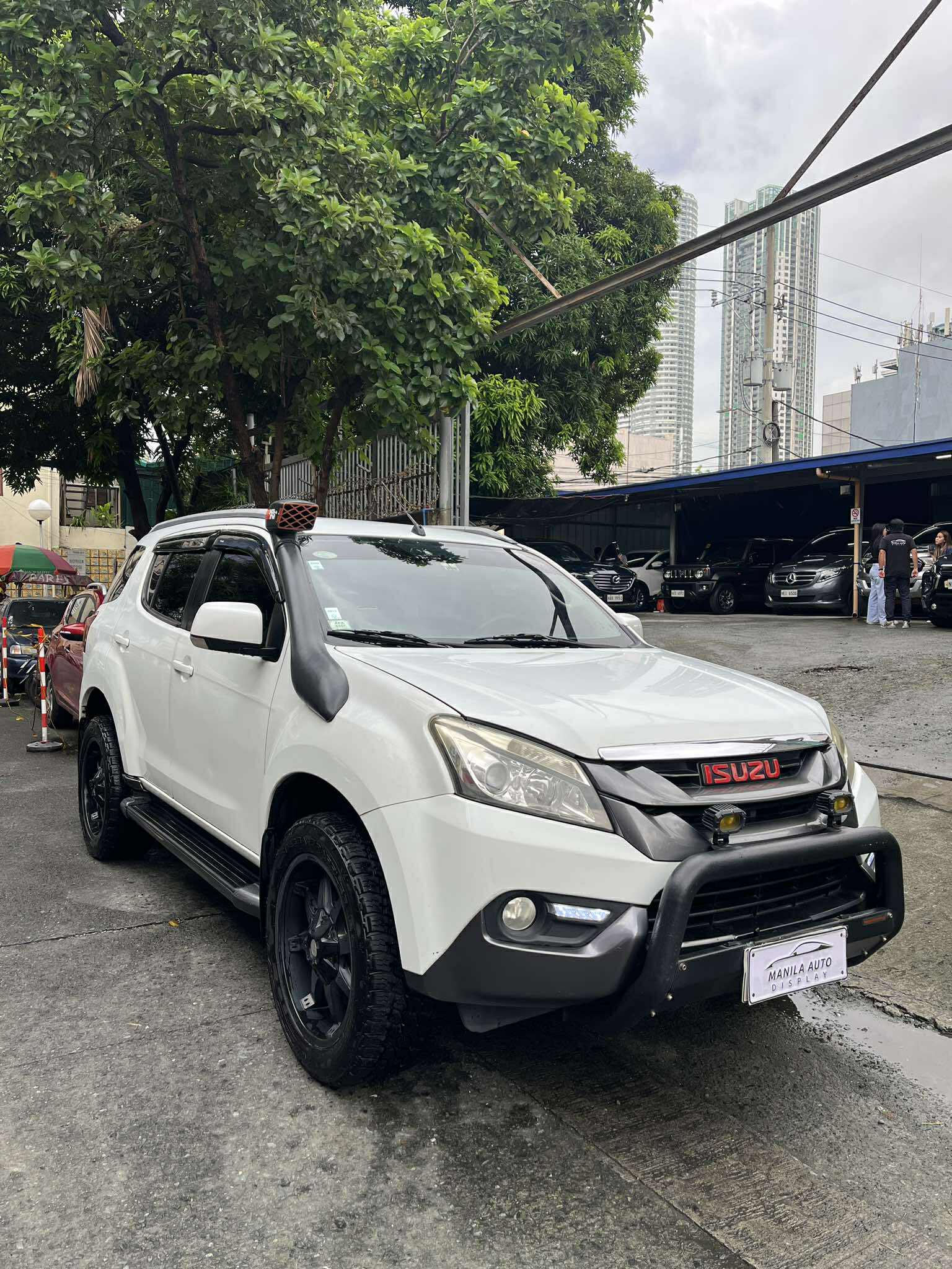2015 ISUZU MUX 2.5L LS 4X2 DIESEL MANUAL TRANSMISSION - Image 3