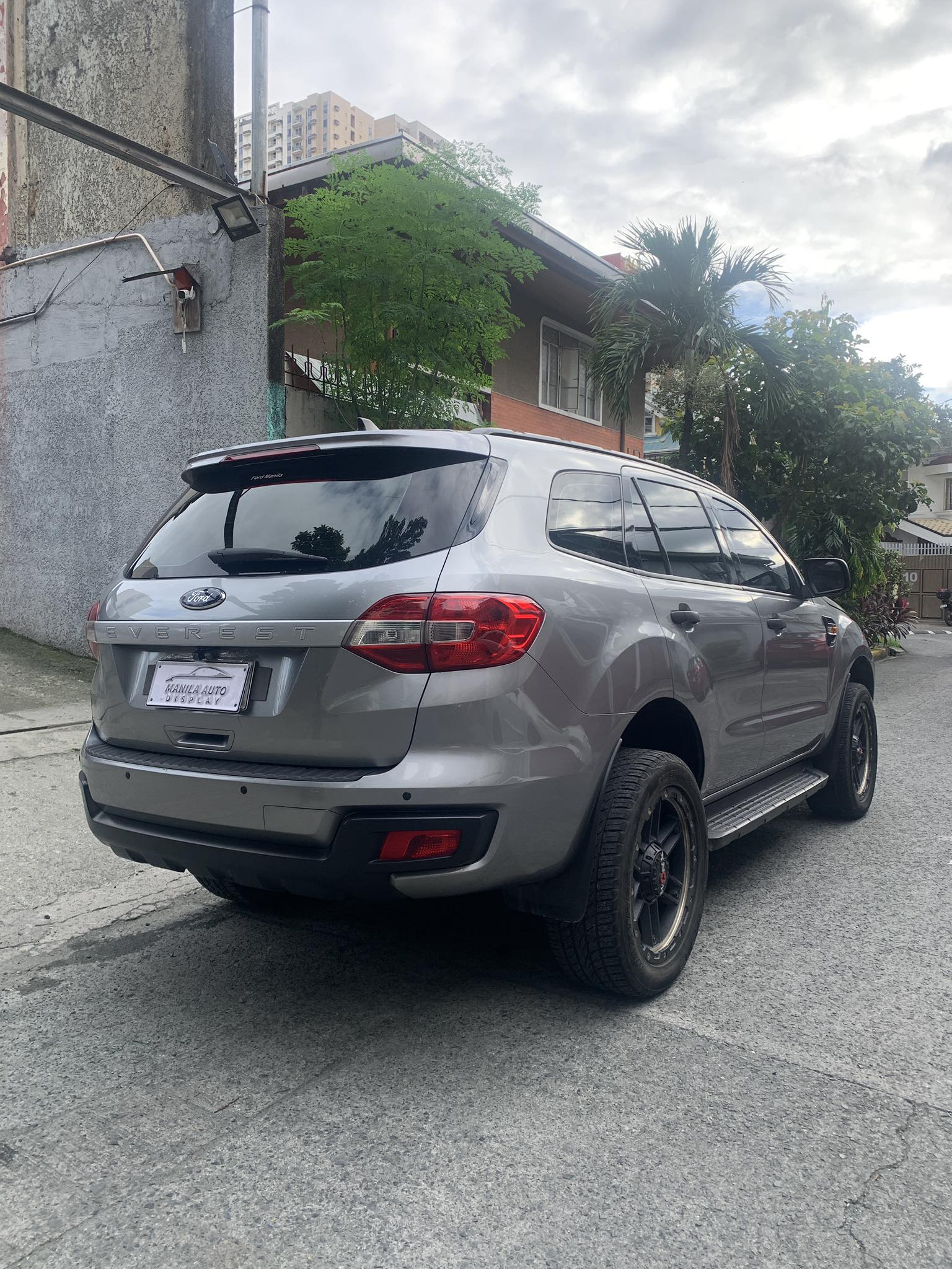 2016 FORD EVEREST AMBIENTE 2.2L 4X2 DSL AUTOMATIC TRANSMISSION - Image 11