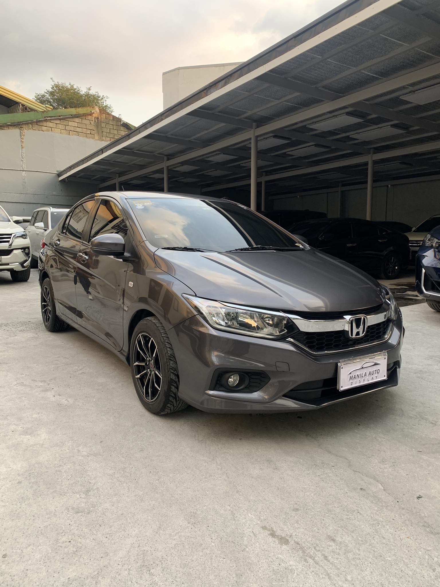 2018 HONDA CITY 1.5L GAS MANUAL TRANSMISSION - Image 3