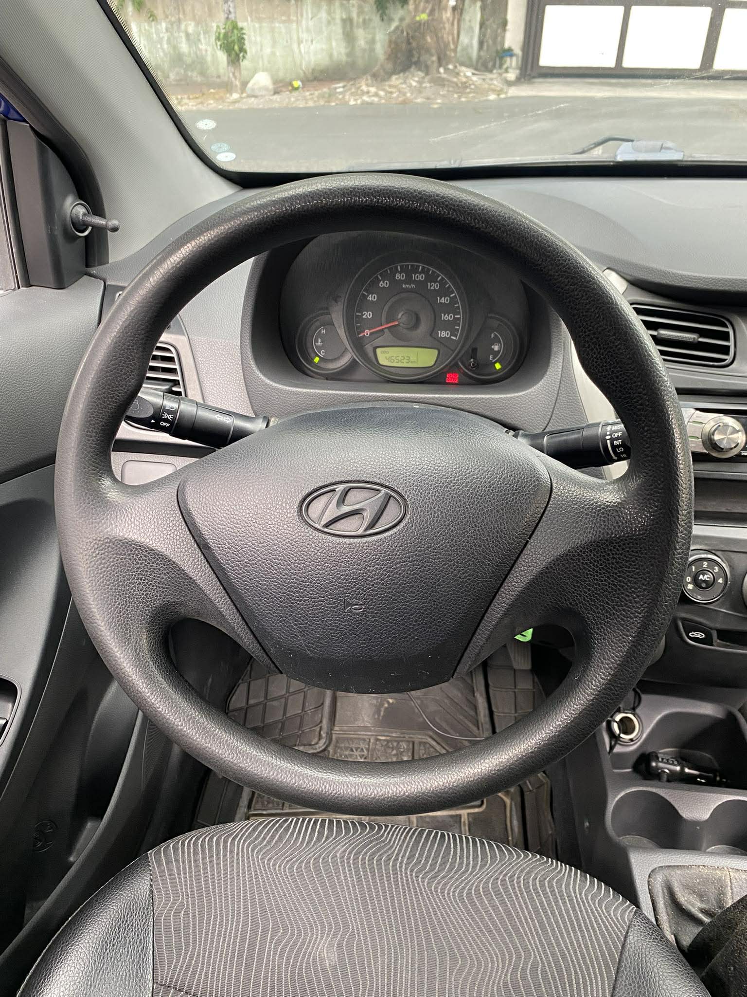 2018 HYUNDAI EON 0.8L GLX 5 GAS MANUAL TRANSMISSION - Image 10