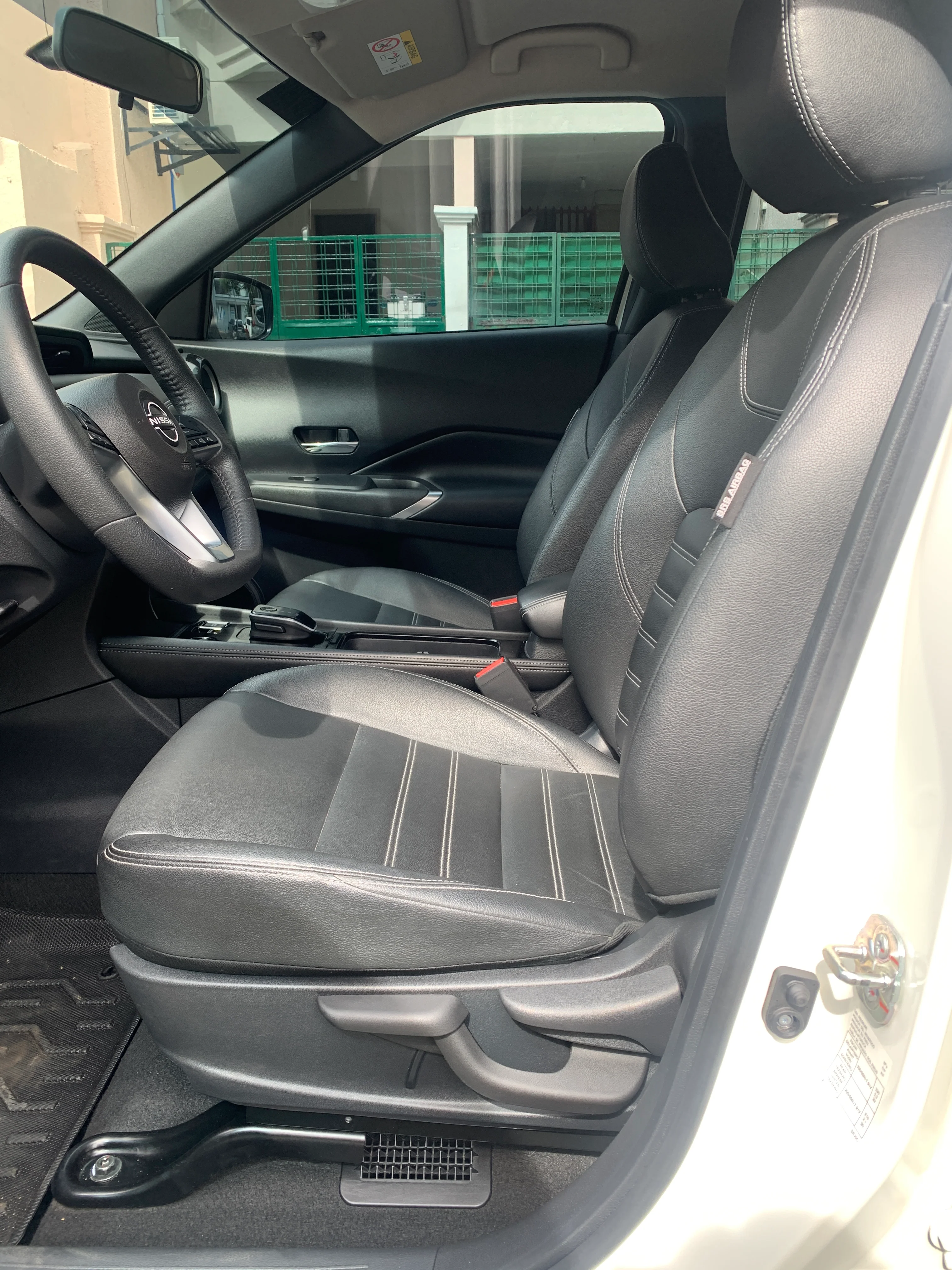 2023 NISSAN KICKS E-POWER VL GAS AUTOMATIC TRANSMISSION - Image 8